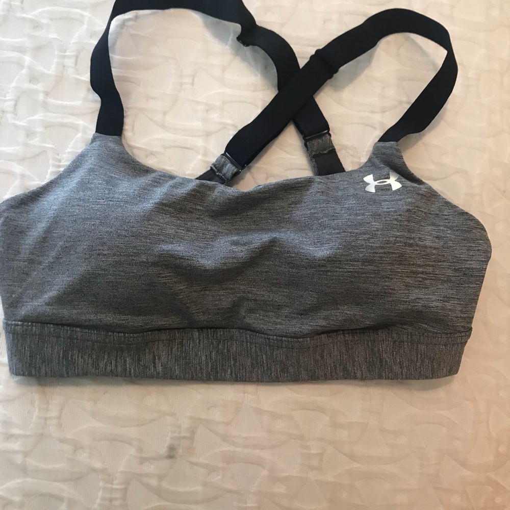 Under Armour Padded Sports Bra Size Medium